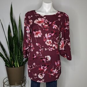 ✨3/$15 Motherhood Maternity floral maroon blouse S